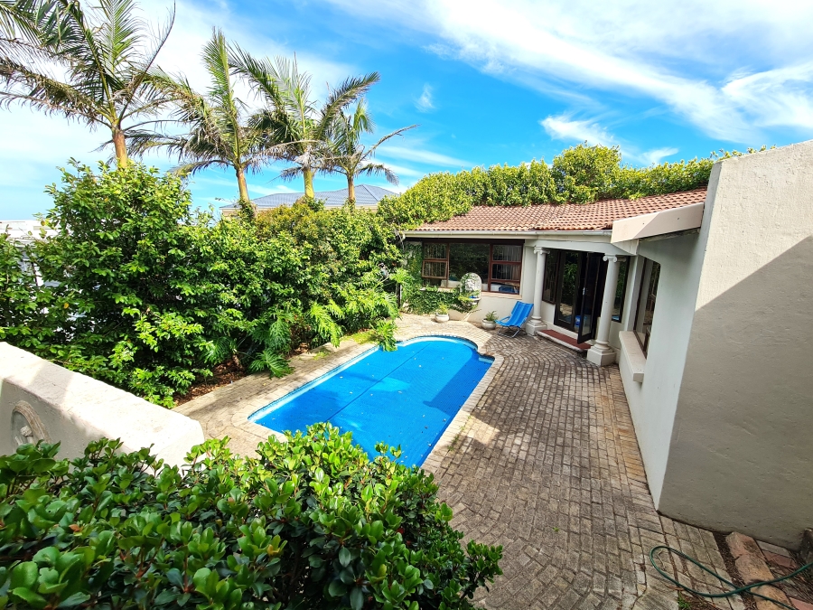 6 Bedroom Property for Sale in Noorsekloof Eastern Cape